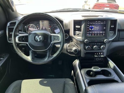 2020 RAM 1500 Big Horn Crew Cab 4x4 5'7" Box