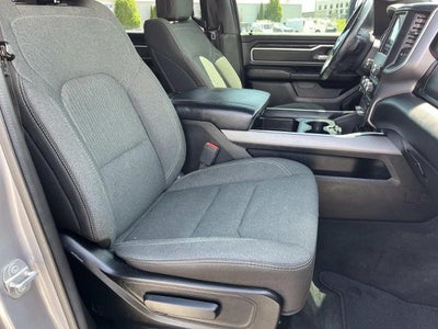 2020 RAM 1500 Big Horn Crew Cab 4x4 5'7" Box