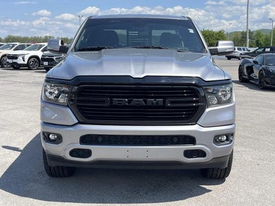 2020 RAM 1500 Big Horn Crew Cab 4x4 5'7" Box