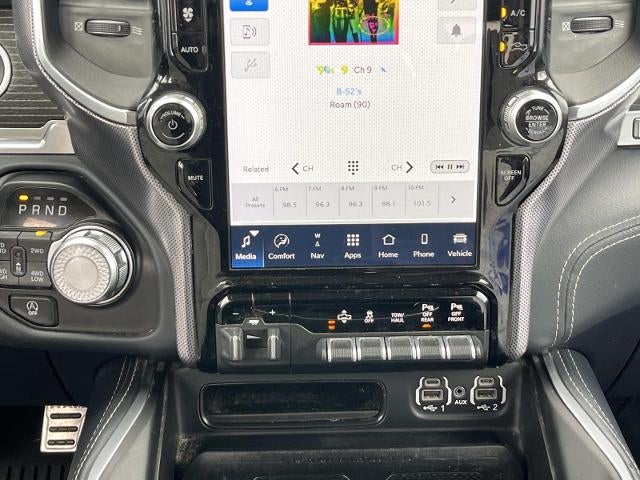 2022 RAM 1500 Limited Crew Cab 4x4 5'7" Box