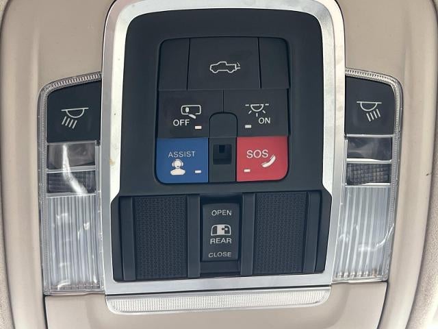 2022 RAM 1500 Limited Crew Cab 4x4 5'7" Box