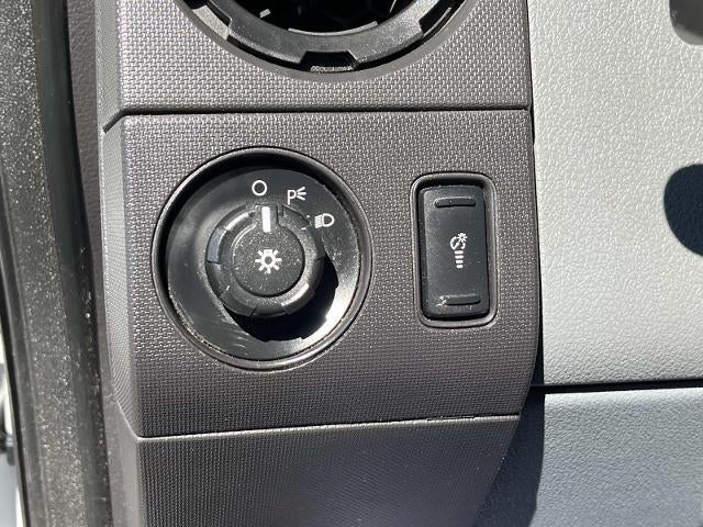 2012 Ford Super Duty F-250 SRW XL