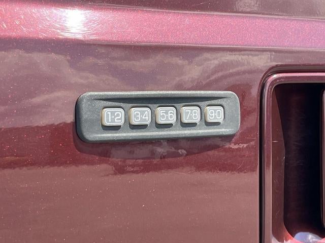 2011 Ford Super Duty F-250 SRW XL