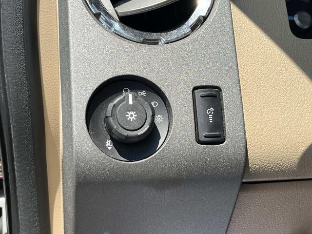 2011 Ford Super Duty F-250 SRW XL