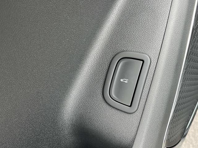 2027 GMC Acadia Denali Ultimate