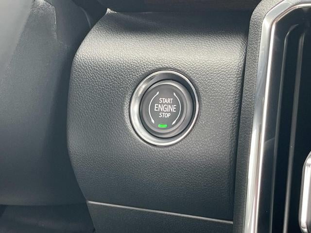 2027 GMC Acadia Denali Ultimate