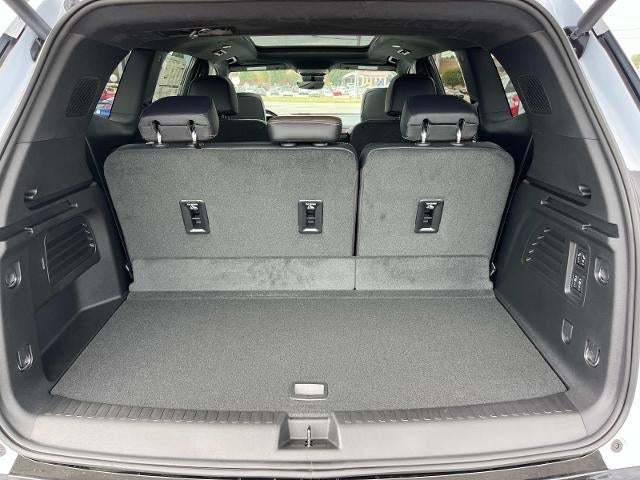 2027 GMC Acadia Denali Ultimate