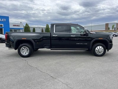 2026 GMC Sierra 3500 HD Denali DRW
