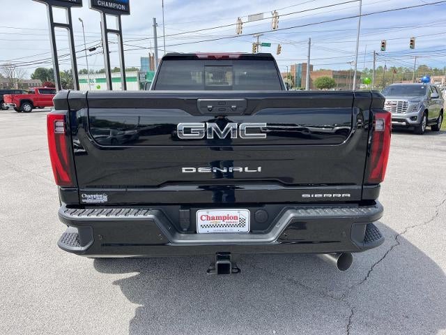 2026 GMC Sierra 3500 HD Denali Ultimate DRW