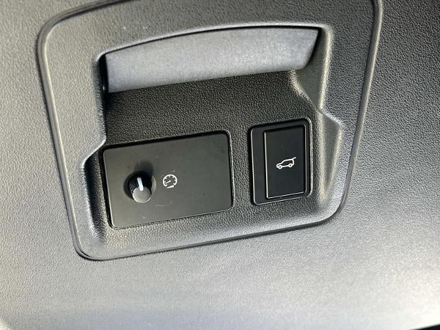 2023 Land Rover Range Rover Velar P340 R-Dynamic S MHEV